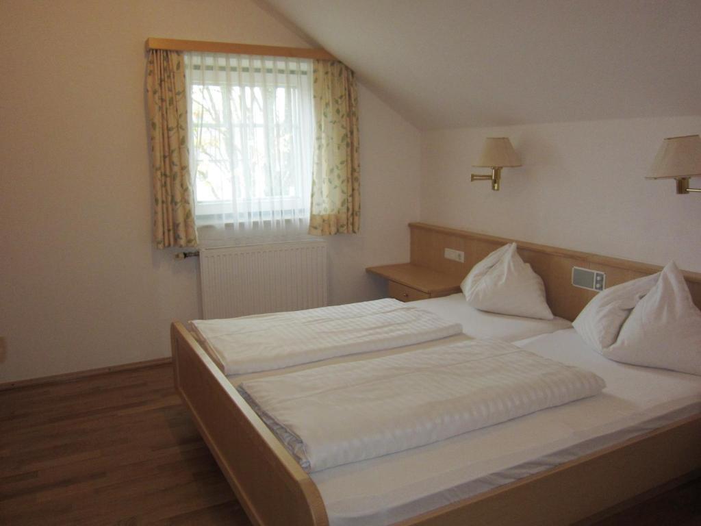 Ferienwohnungen Forellenhof Waldner Gundersheim 客房 照片